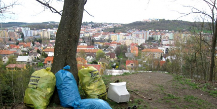 Dobrovolníci budou v sobotu uklízet přírodu od odpadků