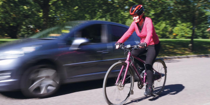 Cyklisty bude nutné od léta 2022 objíždět ve vzdálenosti půldruhého metru