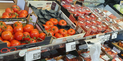 Rajčata a salát meziročně zdražily o 60 procent