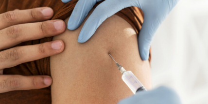 Očkováno proti covidu je 60 procent Čechů, procento přibylo za deset dní