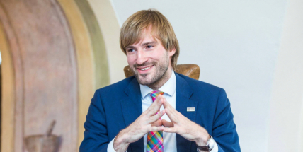 Vláda dnes projednání další zpřísnění protiepidemických opatření