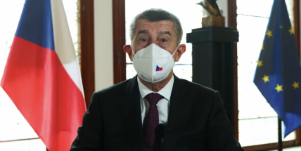 Babiš chce navýšit kapacity očkování, mají se otevírat centra