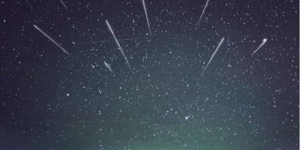 Nebeská podívaná: Vrcholí meteorický roj Geminidy