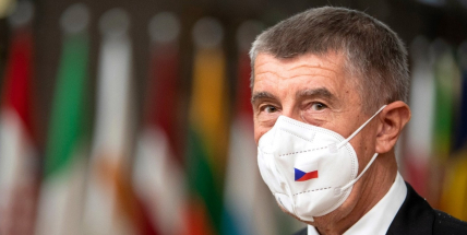 Babiš oznámil, že si koupil obytný vůz a bude v něm jezdit za lidmi