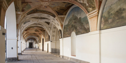 Snoubení historie a vín. Přednášky na Svaté Hoře přinesou v novém roce obojí