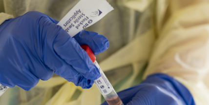 Středečních 11.452 případů covidu je o polovinu víc než o týden dřív