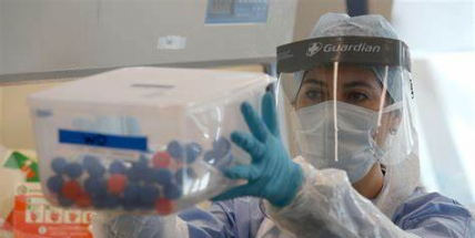 Počty nakažených nadále klesají, incidenční číslo je nejnižší za tři týdny