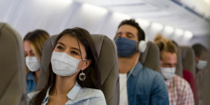 Podmínky návratu Čechů ze zahraničí se od úterý nebudou řídit mapou cestovatele