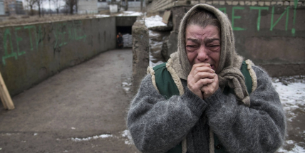 Podle průzkumu většina Čechů odsuzuje útok Ruska a chce přijmout uprchlíky