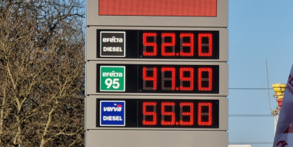 Ministerstvo financí bude kontrolovat čerpací stanice kvůli maržím za paliva