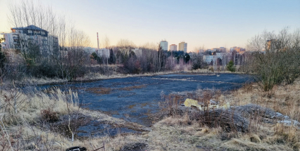 Výkup pozemku u plánovaného atletického stadionu zastupitelé odmítli, nabídka vlastníků je příliš vysoká