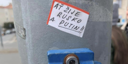 Policie v souvislosti s válkou na Ukrajině přijala 415 podání, úkony trestního řízení zahájila ve 112 z nich