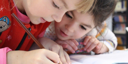 Zařazování ukrajinských dětí podle věku a ročníků jsme zatím respektovali, říká ředitelka příbramské školy