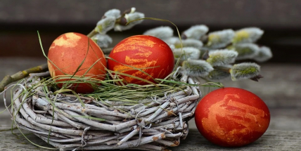 Křesťanům s dnešním večerem začínají hlavní tři dny Velikonoc