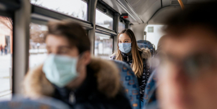 Válek věří, že na podzim nebude nošení respirátorů povinné