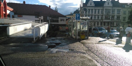 V Jiráskových sadech byl nalezen mrtvý muž