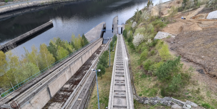 Na Orlické přehradě začal zkušební provoz modernizovaného lodního výtahu