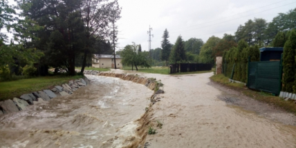 Páteční bouři vyhodnotili meteorologové jako přinejmenším slabé derecho