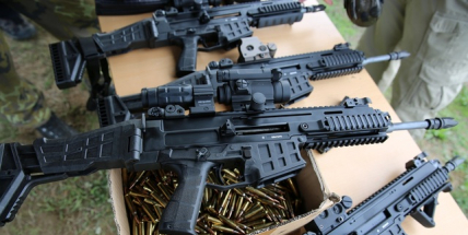 ČR poskytla Ukrajině vojenský materiál za 3,5 mld Kč, chystá další dodávky