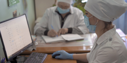 Náklady na léčbu Ukrajinců budou 6,9 miliardy korun, vyšší než příjmy