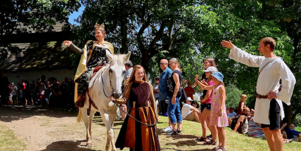 Rožmitál pod Třemšínem navštívila po tříleté pauze královna Johanka