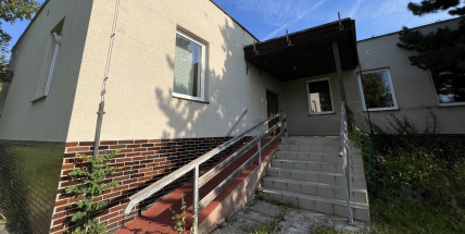 Bývalá restaurace U Chudáčka v Žežicích je opět k mání, město objekt nabízí k pronájmu