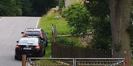 Dva řidiči vjeli na trať, kde se právě jela rally. Policie hledá svědky