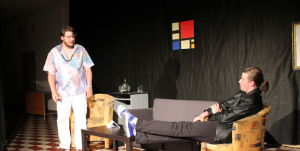 Gymnázium pod Svatou Horou vystavuje v nemocnici