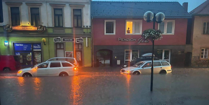 Středočeští hasiči v noci zasahovali u téměř 80 případů souvisejících s bouřkami