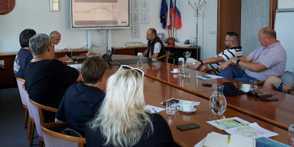 Schůzka k Jihovýchodnímu obchvatu přinesla příslib řešení protihlukových stěn