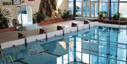 Provoz bazénu se  vrátí do běžného režimu, venkovní byl již uzavřen