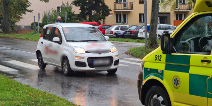 V ulici E. Beneše srazila řidička fiatu na přechodu seniorku a dvě děti