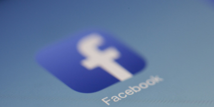V Česku se šíří podvody lákající přihlašovací údaje k facebookovým stránkám
