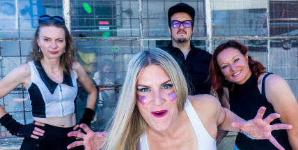 Ženský element: Junior opět rozbouří Gaia Mesiah