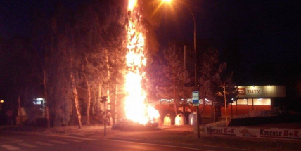 Hasiči vyjížděli brzy ráno k požáru  u Družby