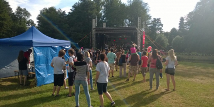 Fialka Fest pomohl příbramské Bedně