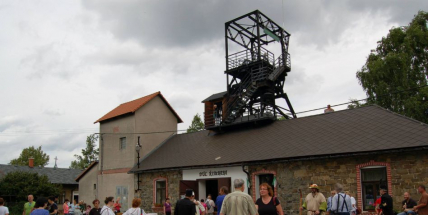 Příbramští betlémáři vystavují na dole Řimbaba