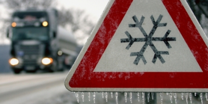 Meteorologové: V noci z neděle na pondělí se může ve Středočeském kraji ojediněle tvořit ledovka