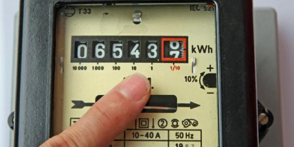 ČEZ vyzval své klienty k samoodečtu energií, má to pomoci k nastavení záloh
