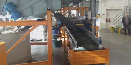 Kovohutě Příbram vybudovaly pilotní linku na recyklaci lithiových baterií
