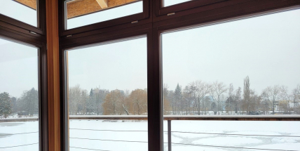 Stavební práce na nové sauně v areálu Nový rybník jsou téměř hotové