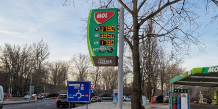 Benzin i nafta ve Středočeském kraji od minulého týdne mírně zlevnily