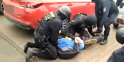 Policie zadržela dva muže, které obvinila z únosu a smrti mladého muže