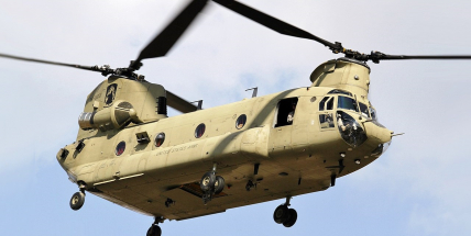 Některé obyvatele Příbrami dnes vystrašil nízký přelet amerického vrtulníku