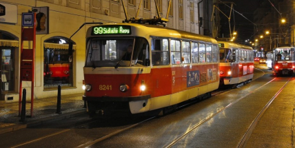 Cestující loni v pražské MHD zapomněli příruční ocelový trezor nebo záchodové prkénko