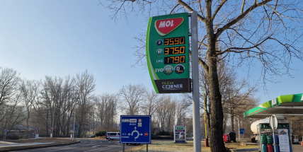 Paliva ve Středočeském kraji od minulého týdne zlevnila