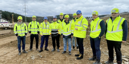 Ministr dopravy Kupka si prohlédl, jak pokračuje stavba nové dálnice D4