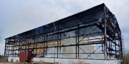 Na Příbramsku hořel velkokapacitní seník, škoda je šest milionů korun