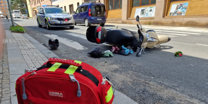 V Březnici srazila motorkářka ženu na přechodu pro chodce