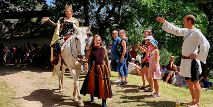 Rožmitál pod Třemšínem chystá jubilejní dvacátou Slavnost královny Johanky